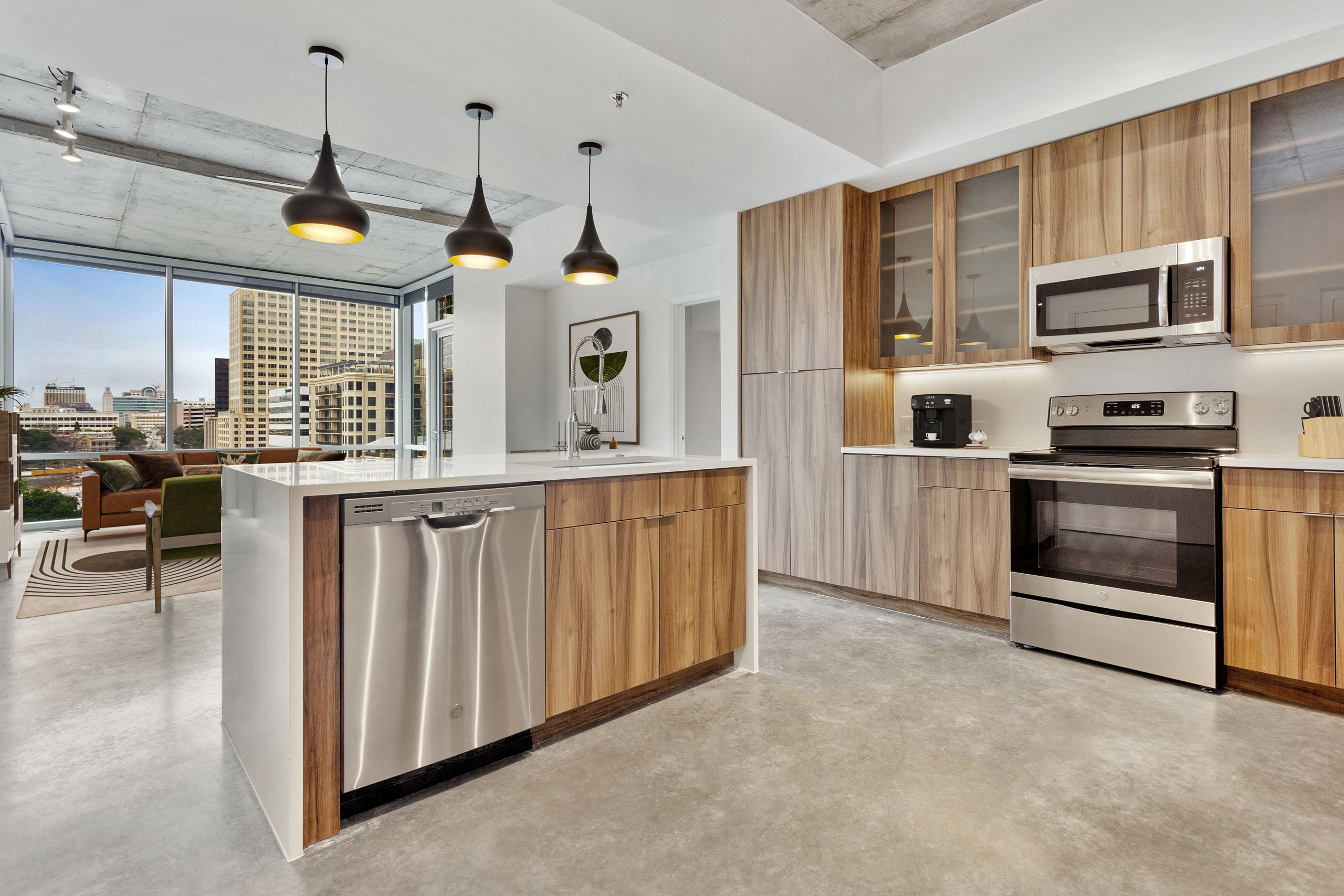 Luxury Austin 2nd St District Apartments AMLI on 2ND
